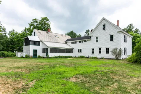19 Milford Street Brookline NH 03033