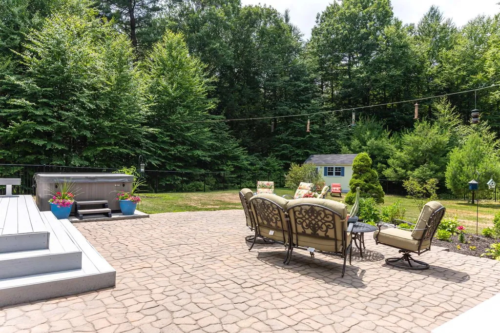 314 Brookline Road Mason NH 03048