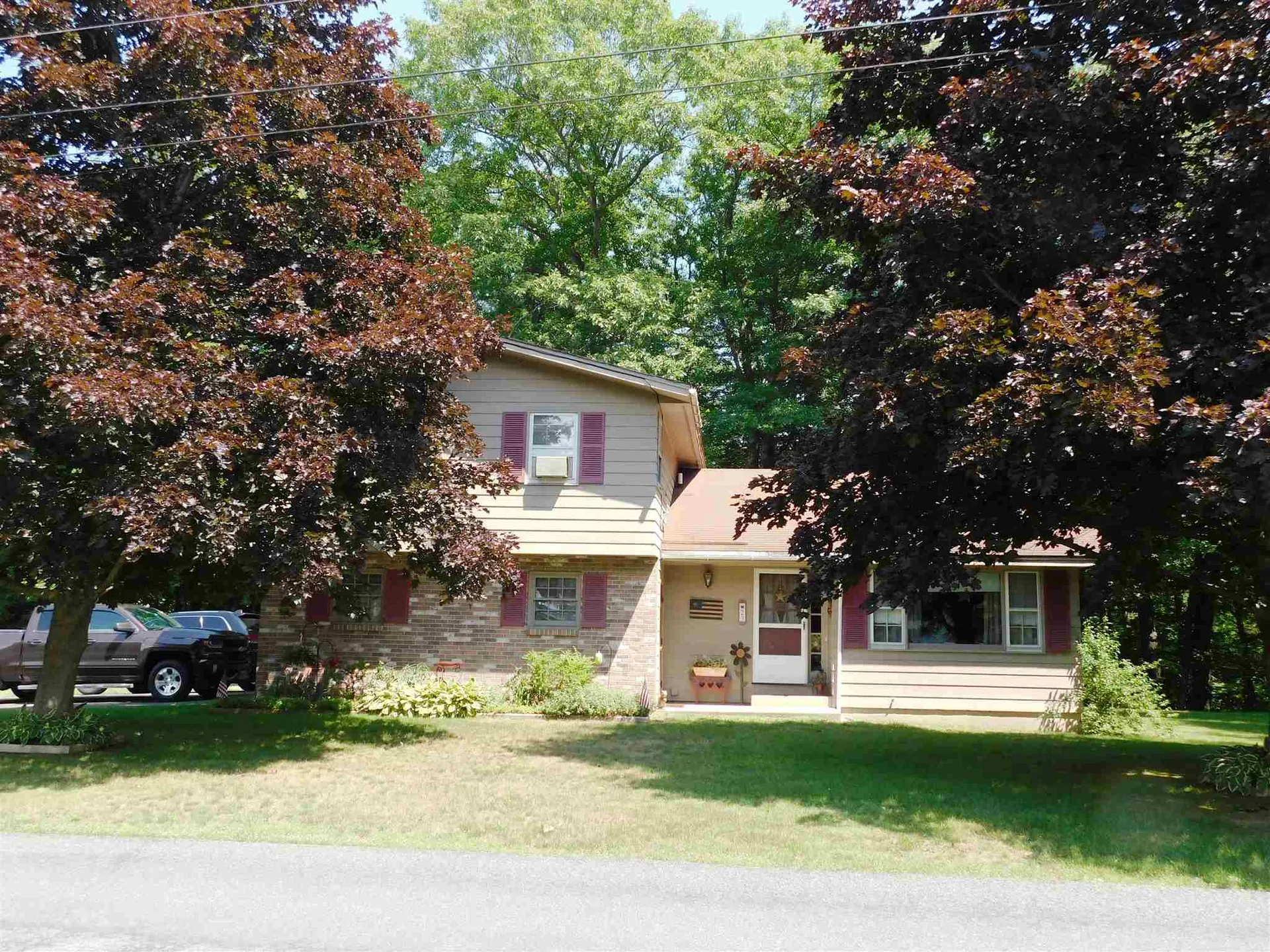 23 Meadow Drive Springfield VT 05156