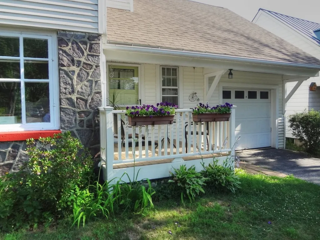 44 Bilodeau Court Burlington VT 05401