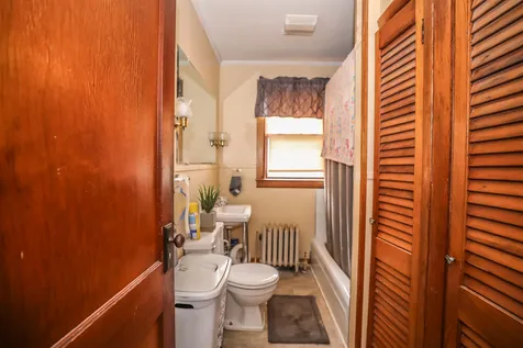 79-81 Ray Street Manchester NH 03104