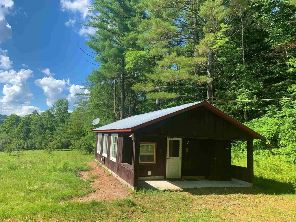 8342 Vt Route 12 Barnard VT 05031