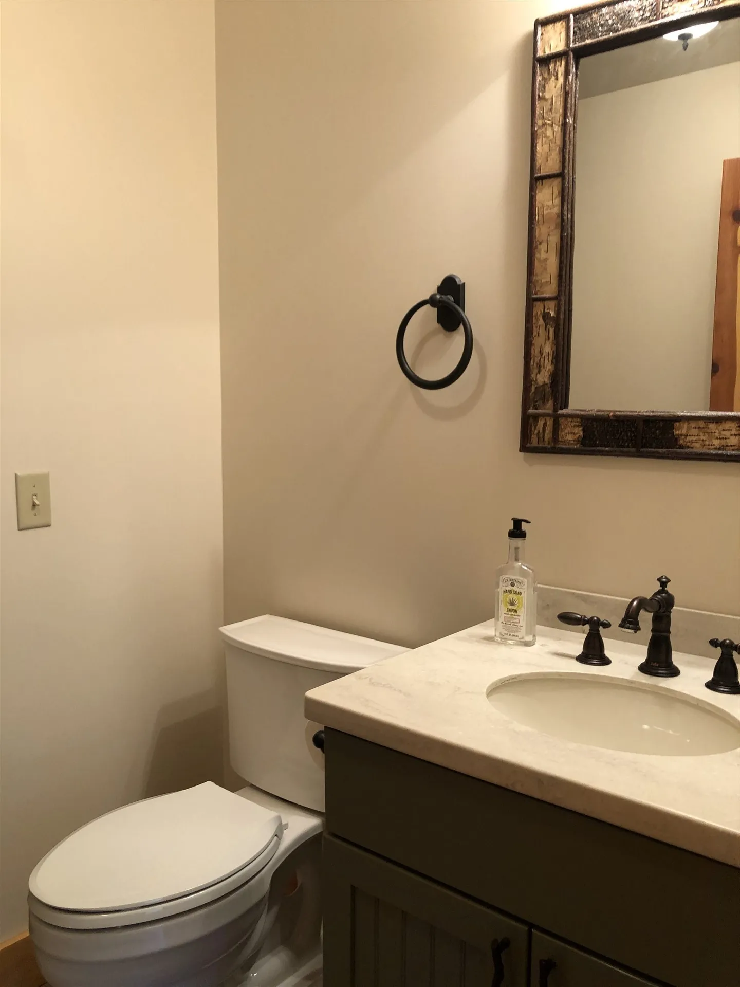 33 Vacation Lodges Road Londonderry VT 05148