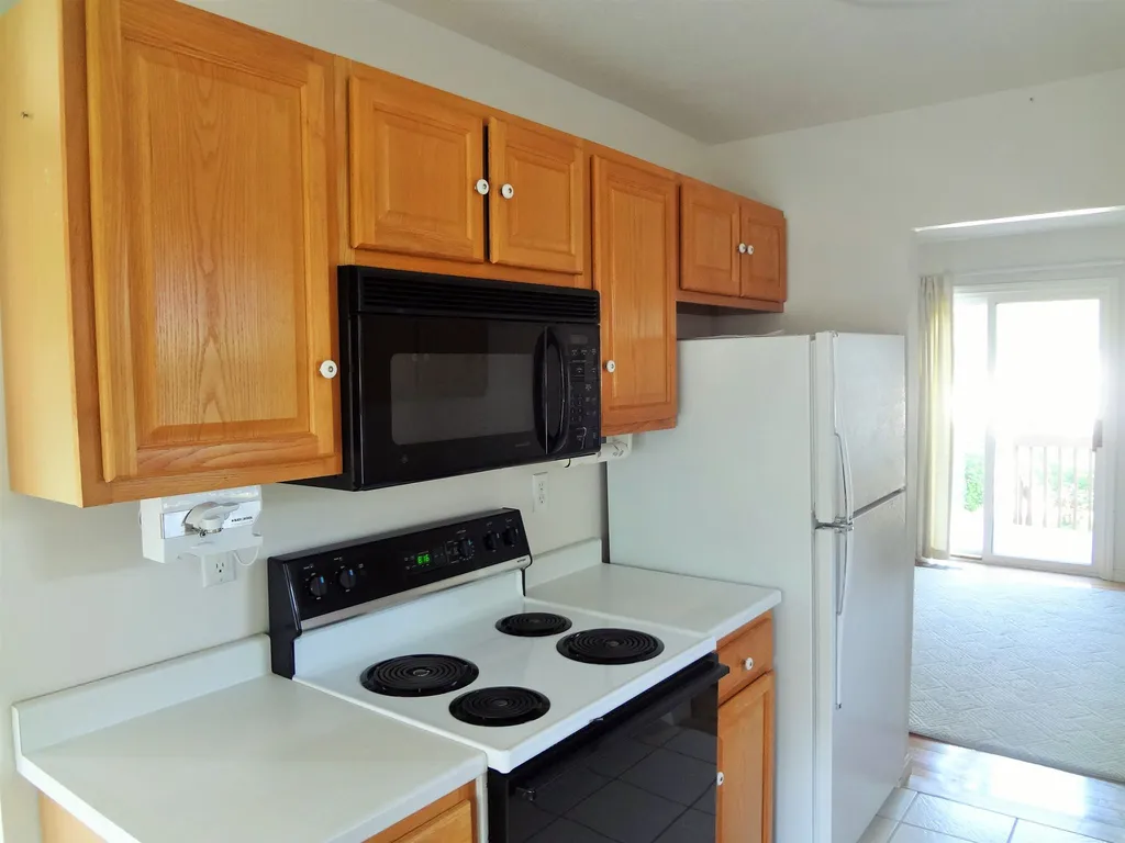 43 Staysail Way Portsmouth NH 03801