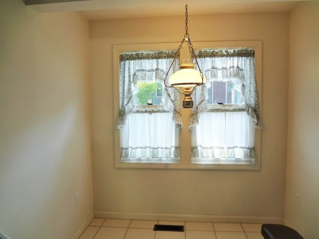 43 Staysail Way Portsmouth NH 03801
