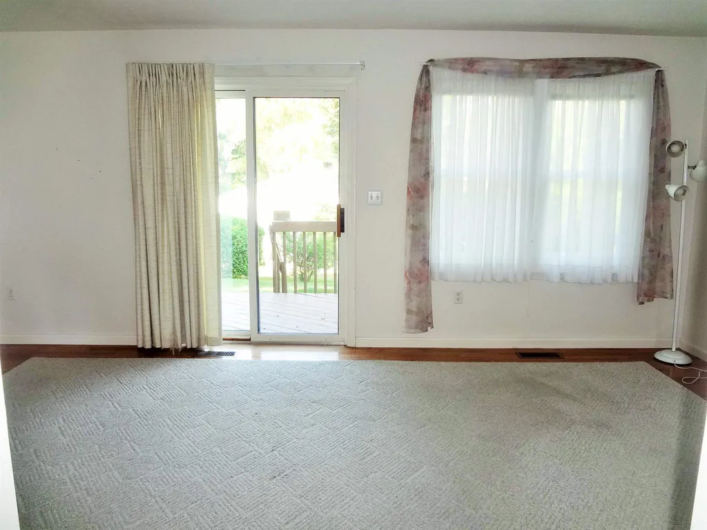 43 Staysail Way Portsmouth NH 03801
