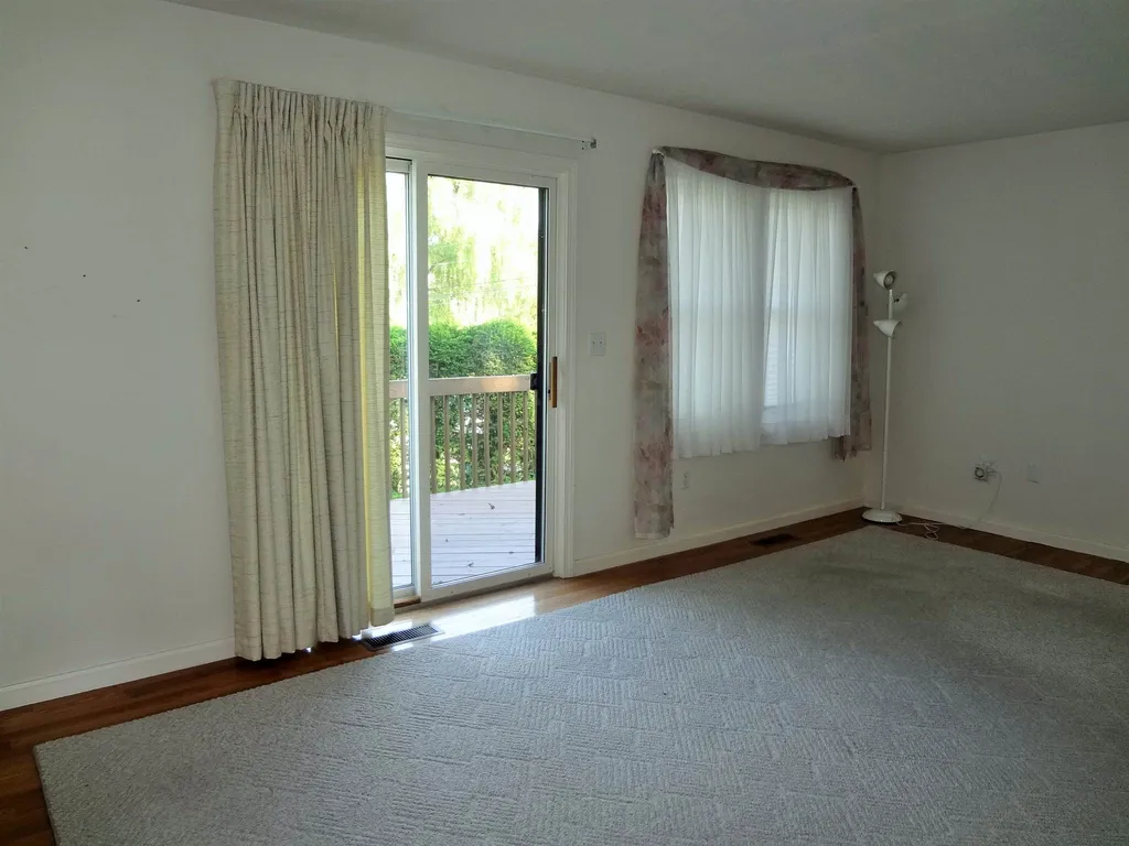 43 Staysail Way Portsmouth NH 03801