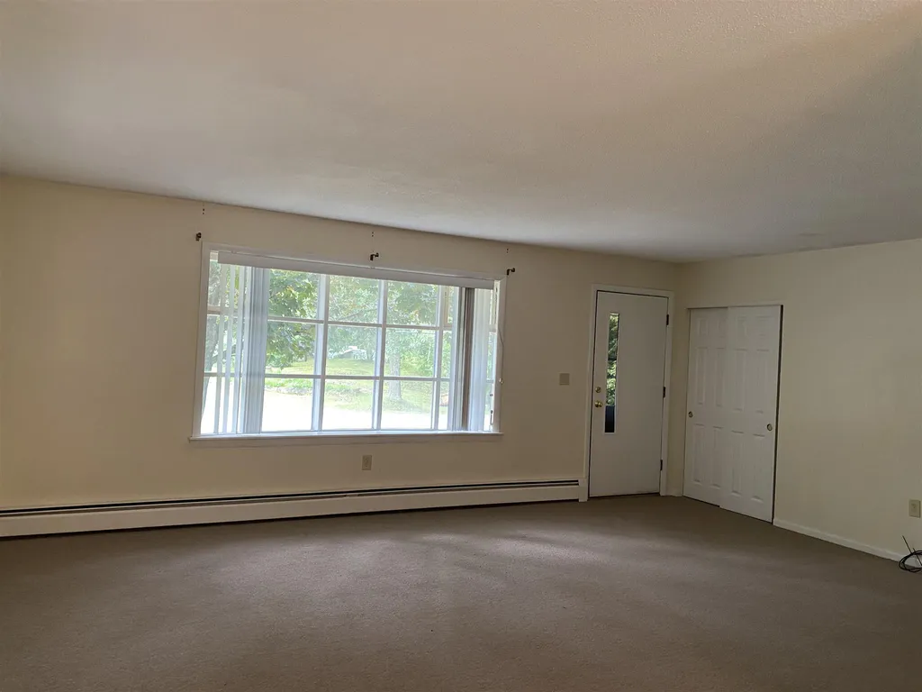 2 Norwood Road Salem NH 03079