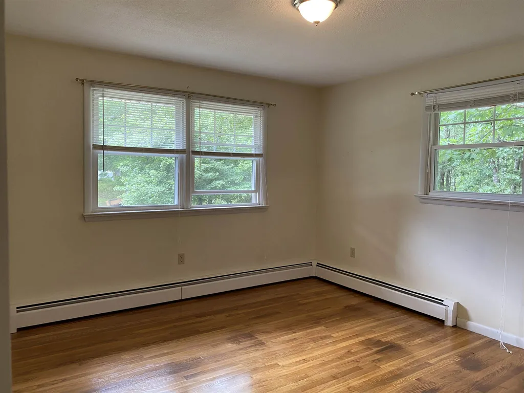 2 Norwood Road Salem NH 03079