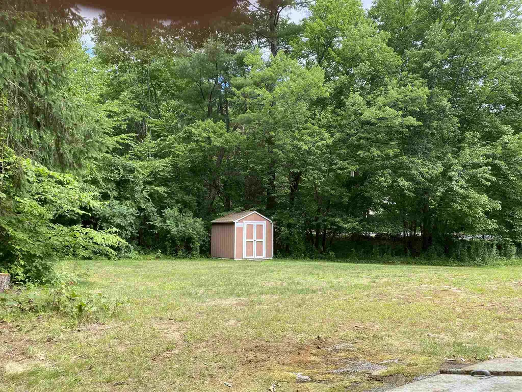 2 Norwood Road Salem NH 03079