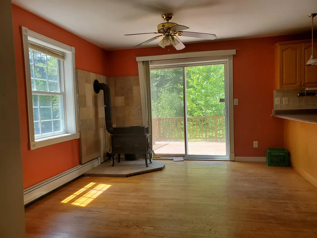 115 Craney Hill Road Weare NH 03281