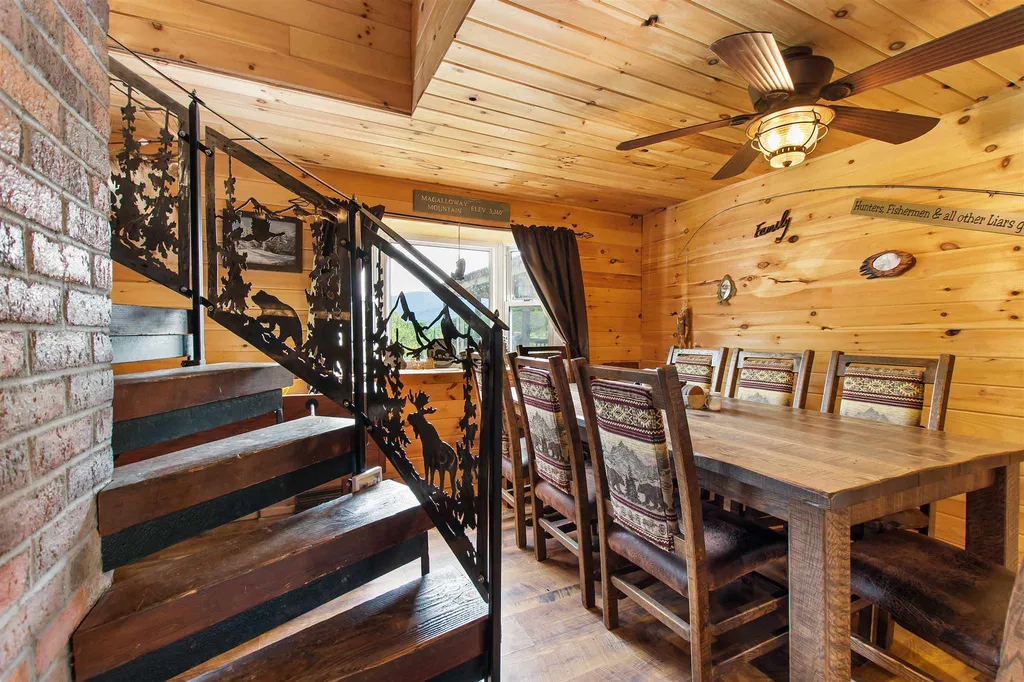 35 Aldrich Road Colebrook NH 03576
