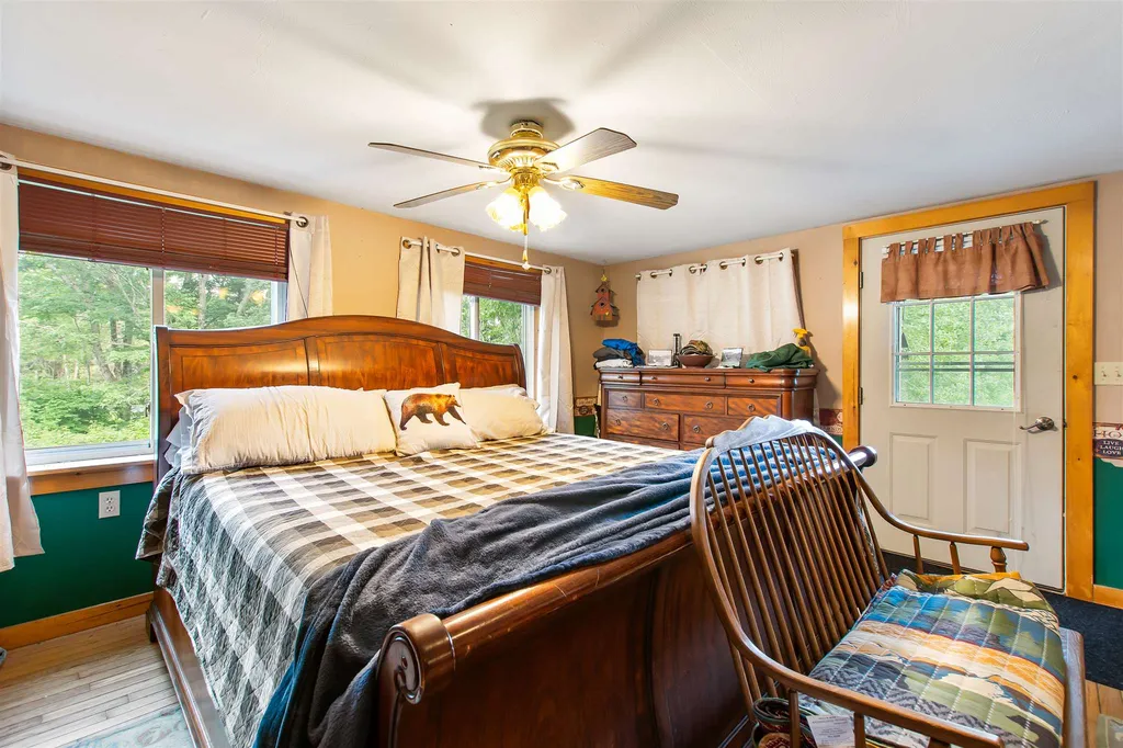 35 Aldrich Road Colebrook NH 03576