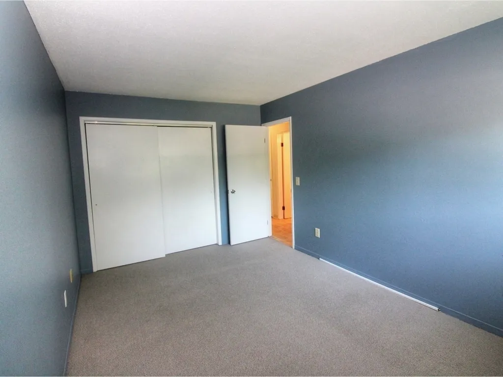 124 Quarry Hill Road South Burlington VT 05403