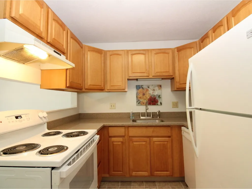 124 Quarry Hill Road South Burlington VT 05403