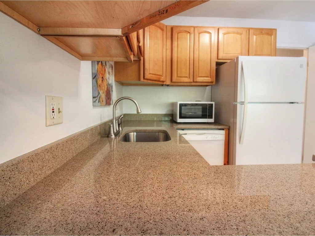 124 Quarry Hill Road South Burlington VT 05403