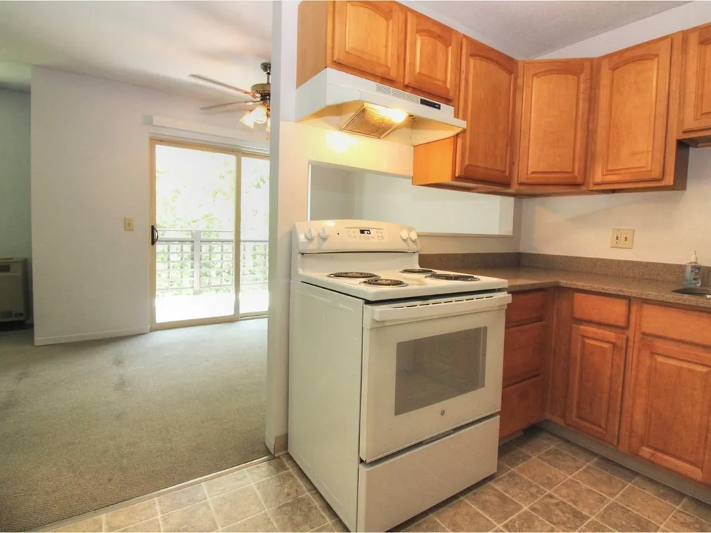 124 Quarry Hill Road South Burlington VT 05403