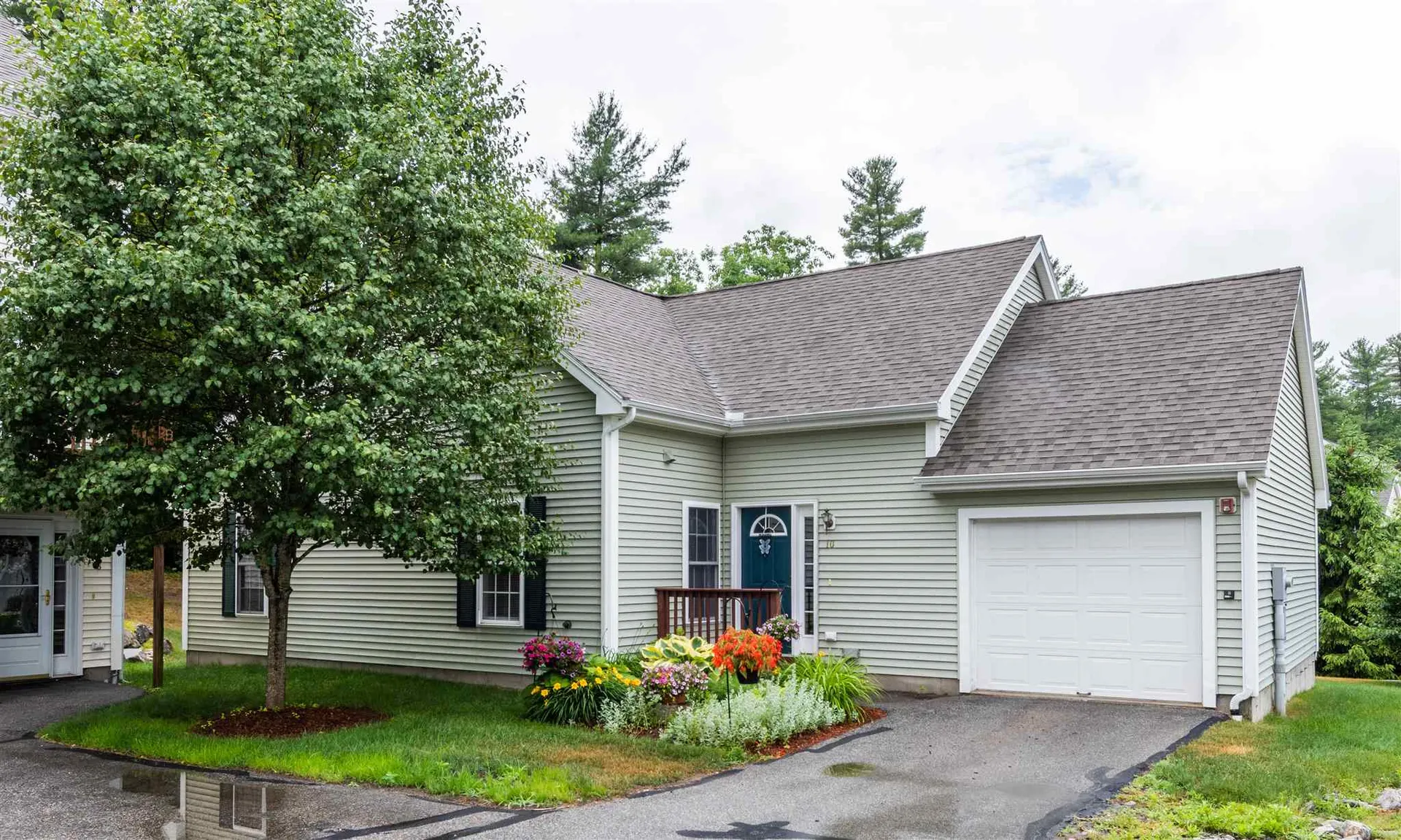 10 Cascade Circle Merrimack NH 03054