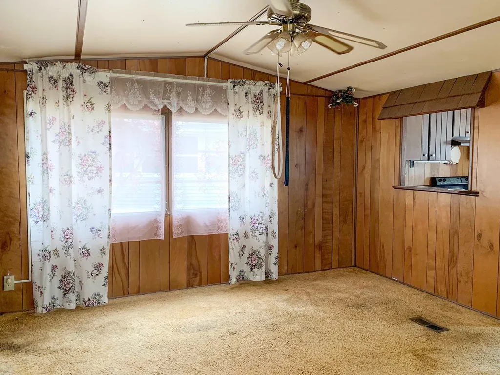 23 Friendship Drive Salem NH 03079