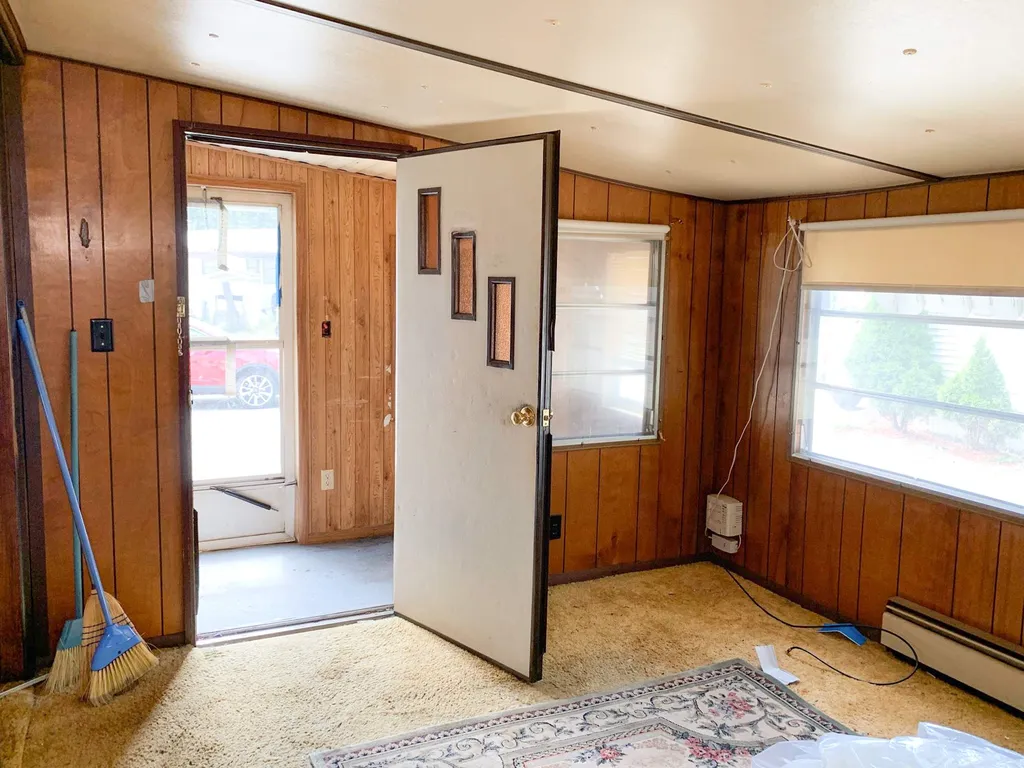 23 Friendship Drive Salem NH 03079
