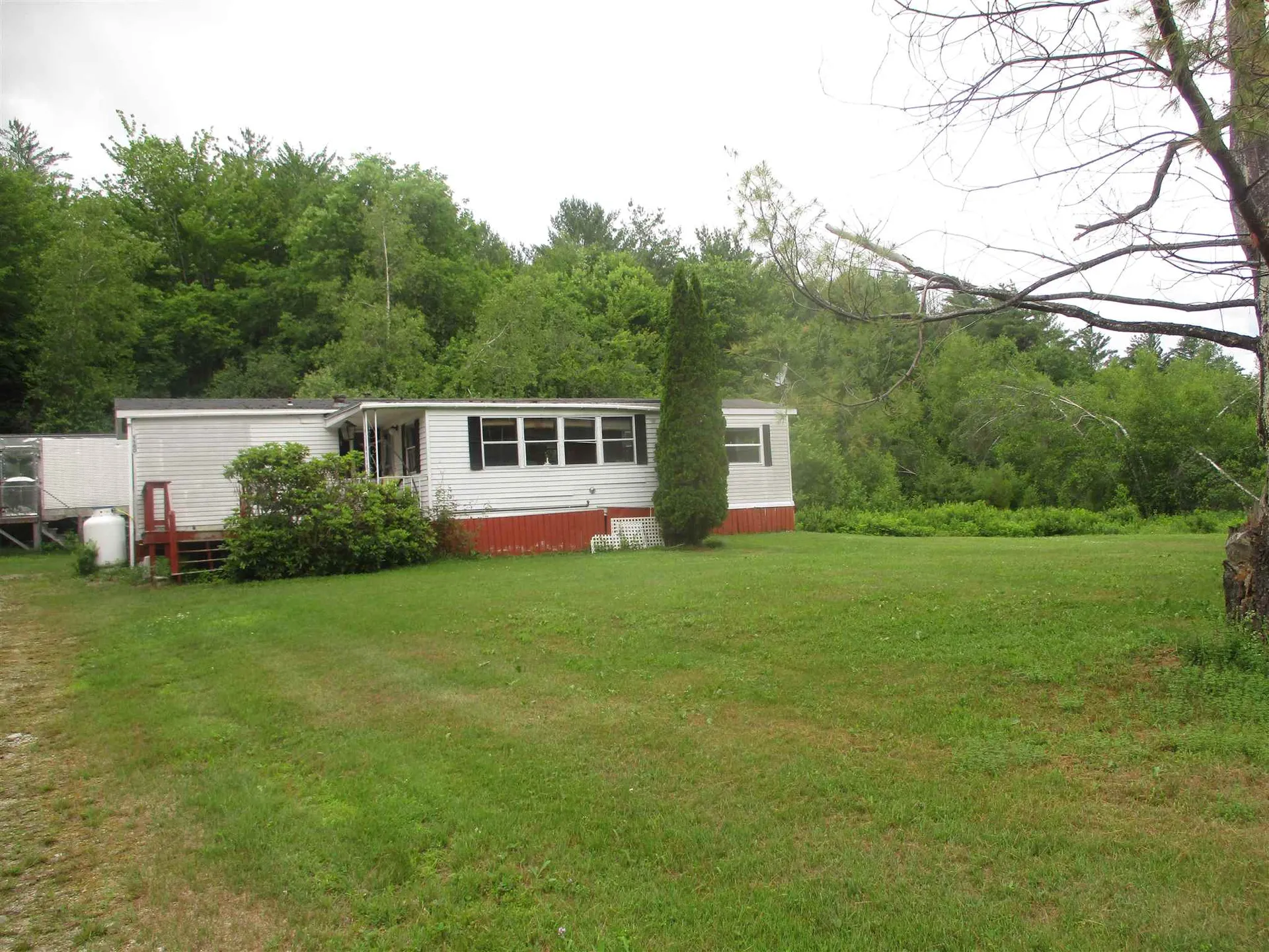 1180 Nh Route 118 Dorchester NH 03266