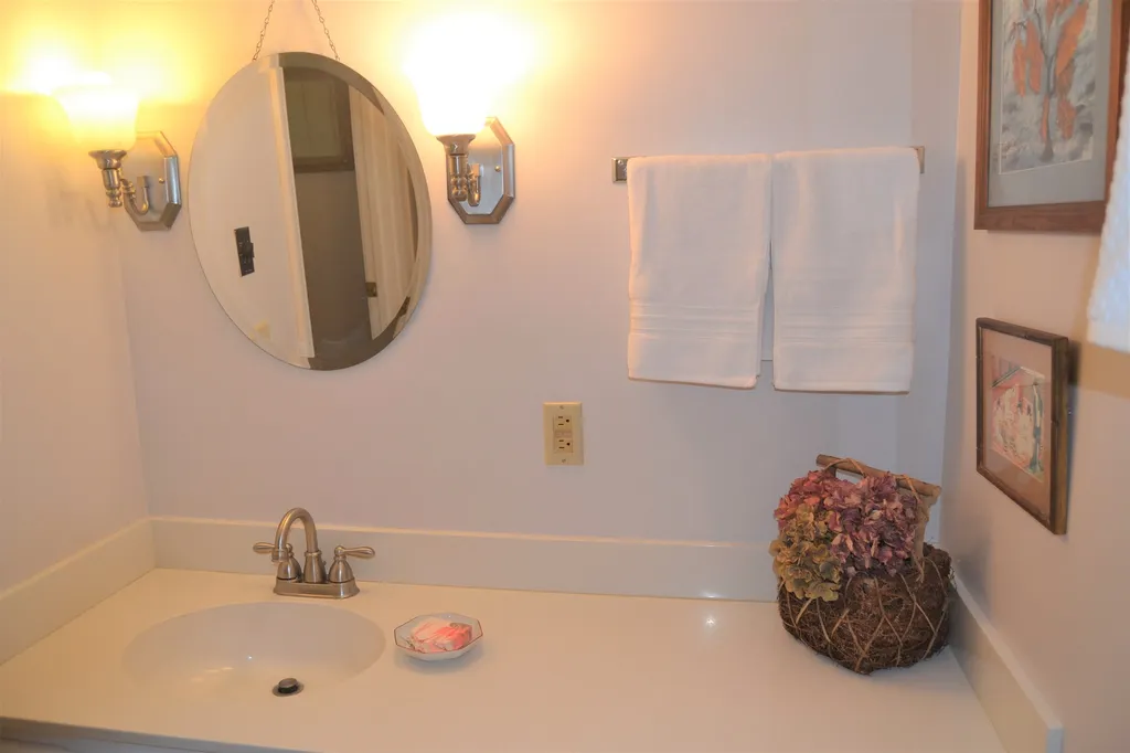 3222 The Terraces Shelburne VT 05482