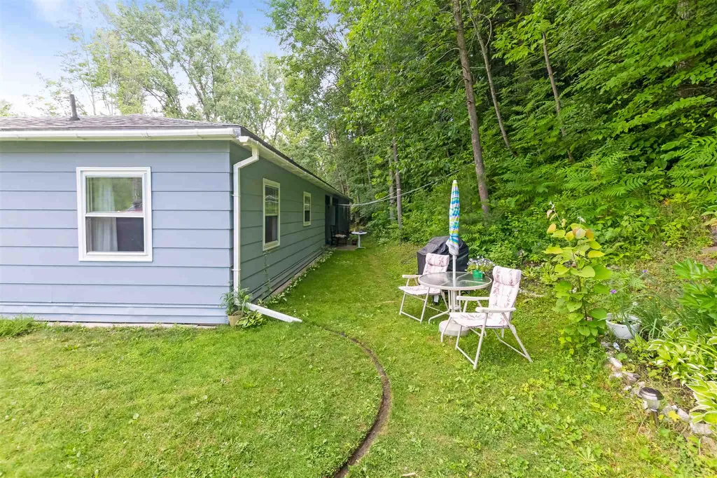 267 Prim Road Colchester VT 05446