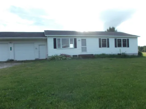 2147 Vt Route 105 Highway Swanton VT 05488