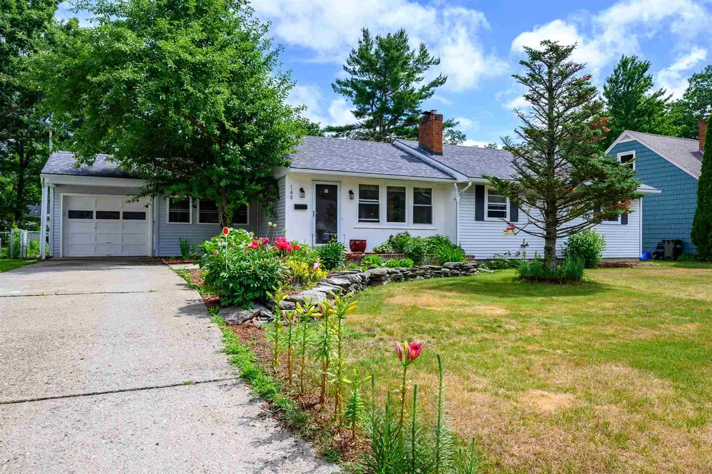 149 Dodds Court Burlington VT 05408