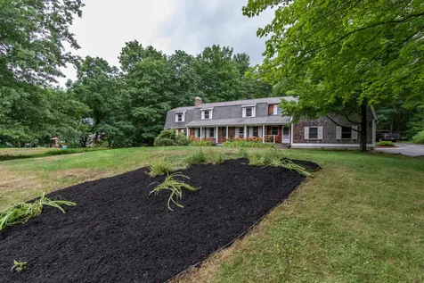 7 Park Street Windham NH 03087