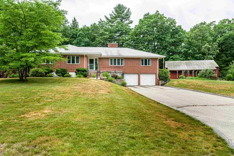 15 Brookview Drive Pelham NH 03076