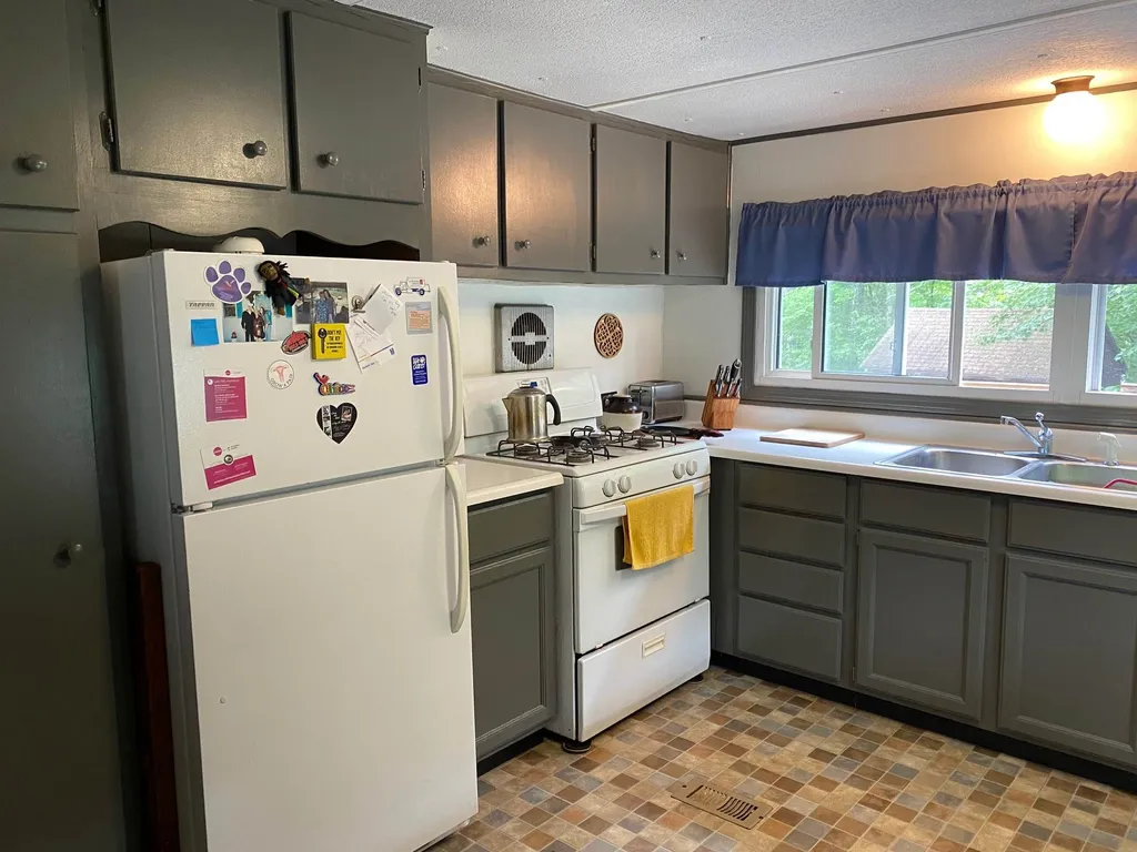 18 Stephens Drive Rochester NH 03867