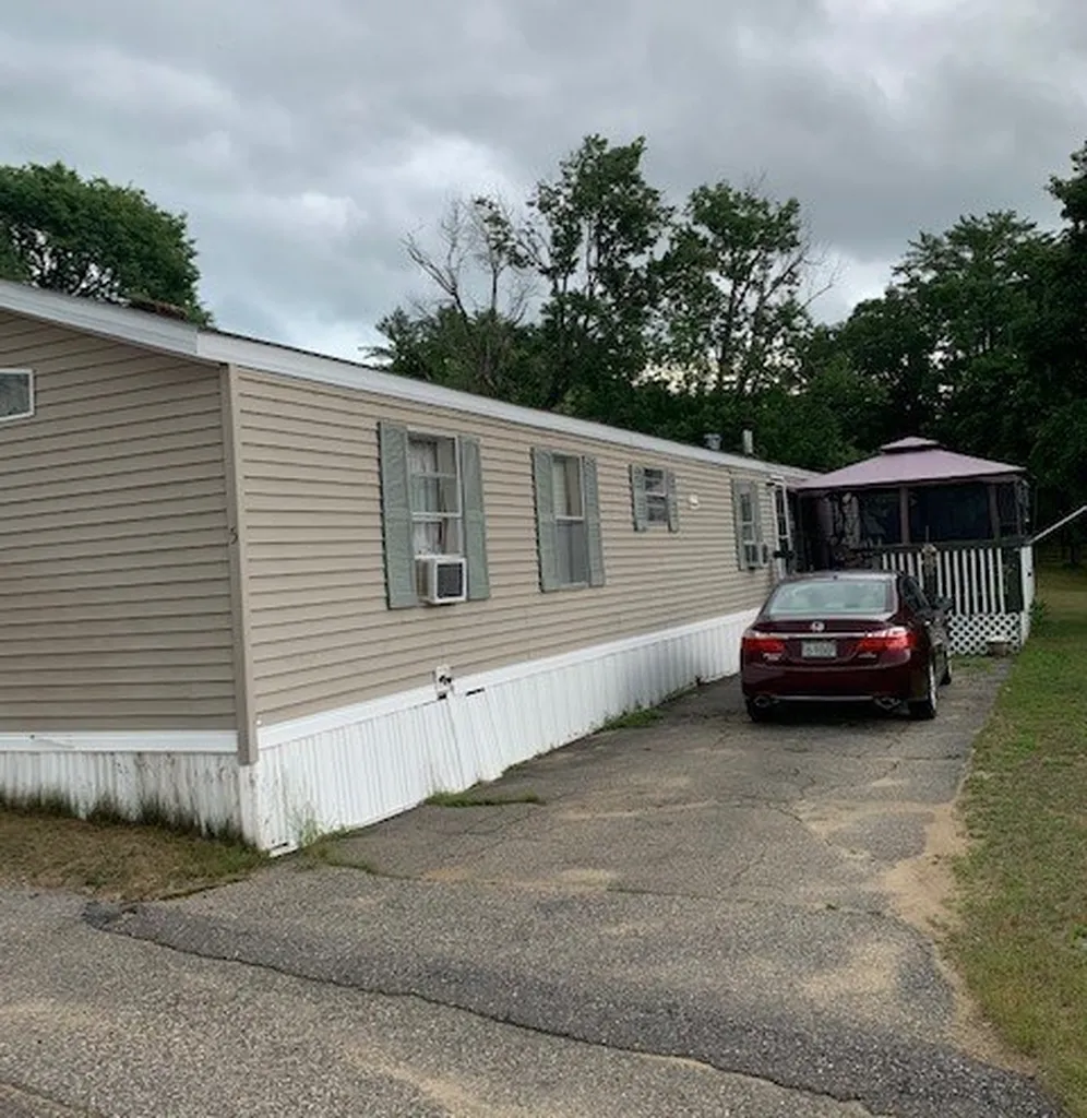 5 Lilac Lane Franklin NH 03235