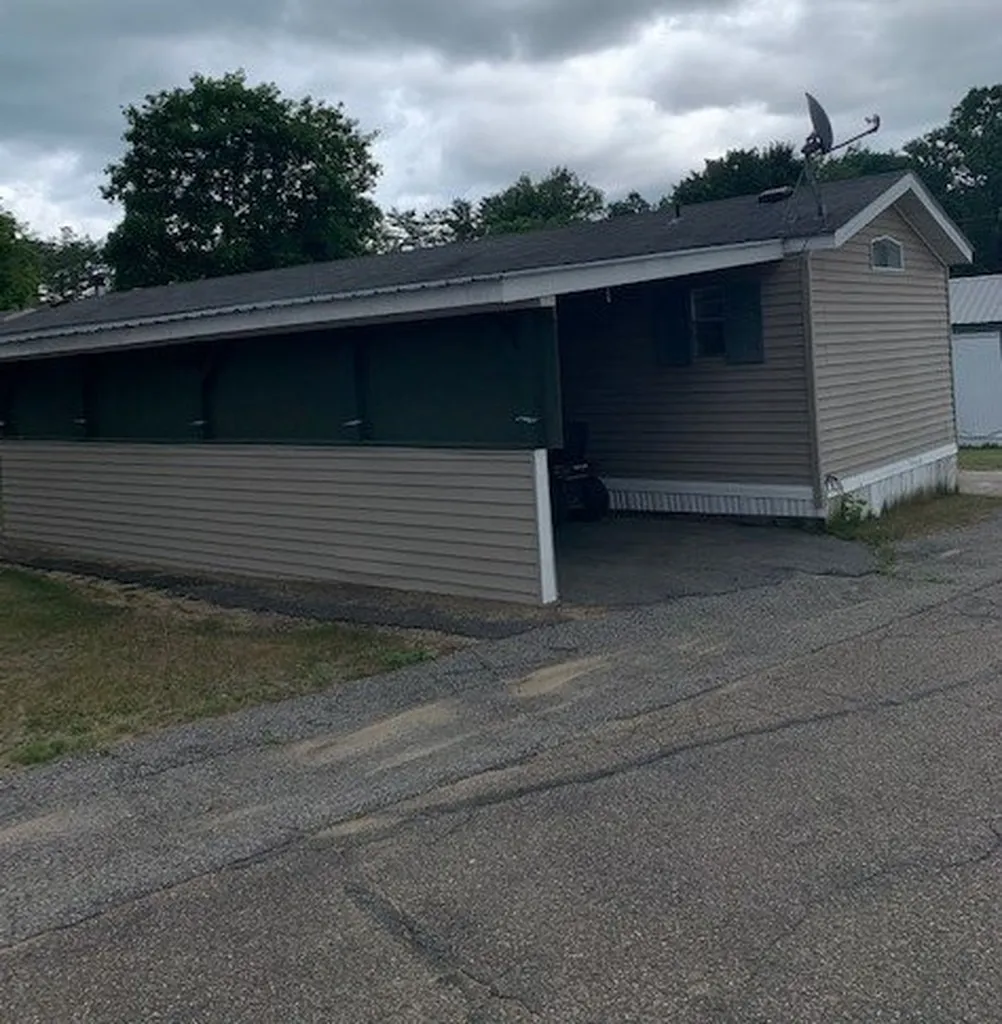 5 Lilac Lane Franklin NH 03235