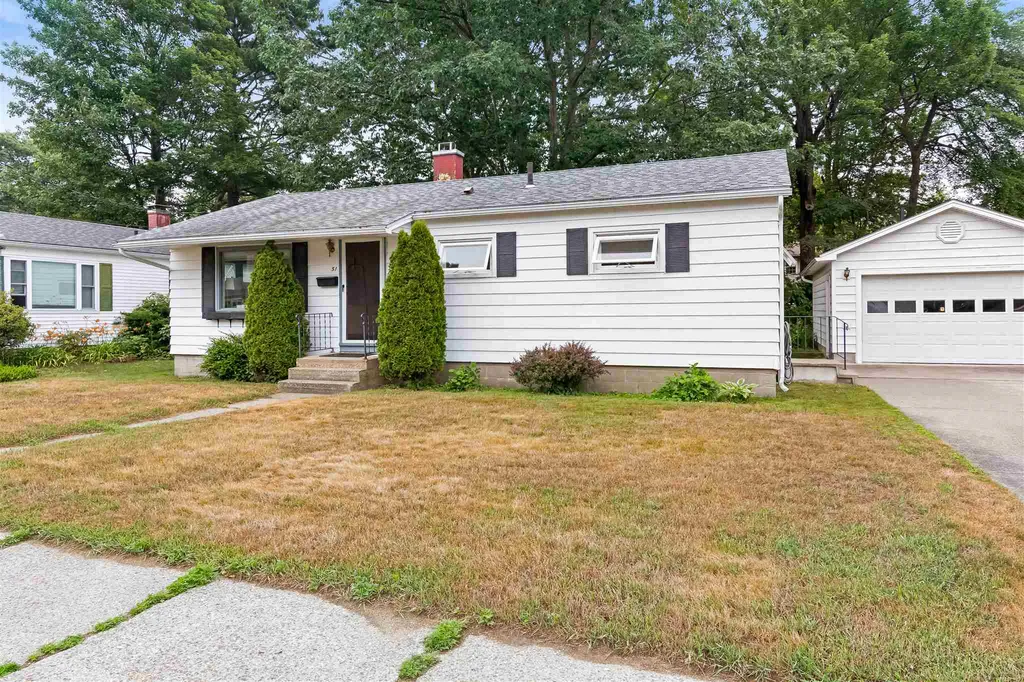 51 Arlington Court Burlington VT 05408