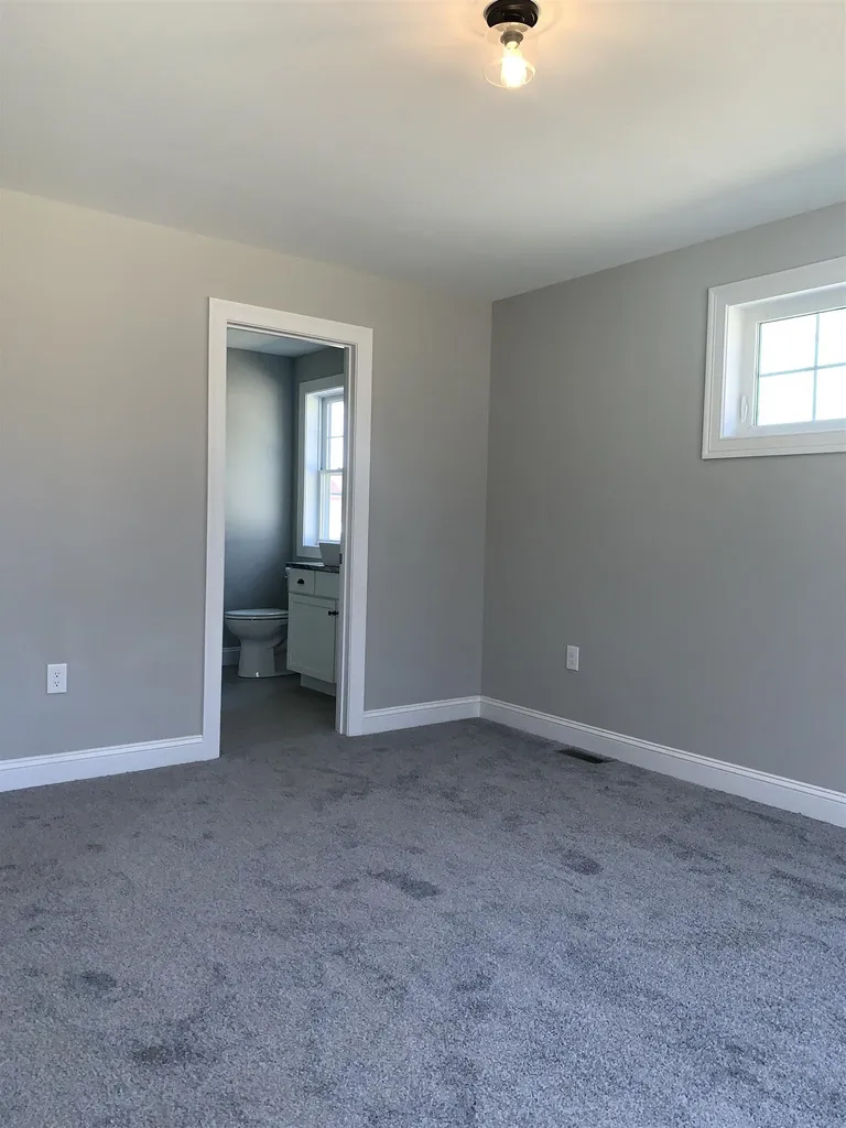 11 Cattail Circle Somersworth NH 03878