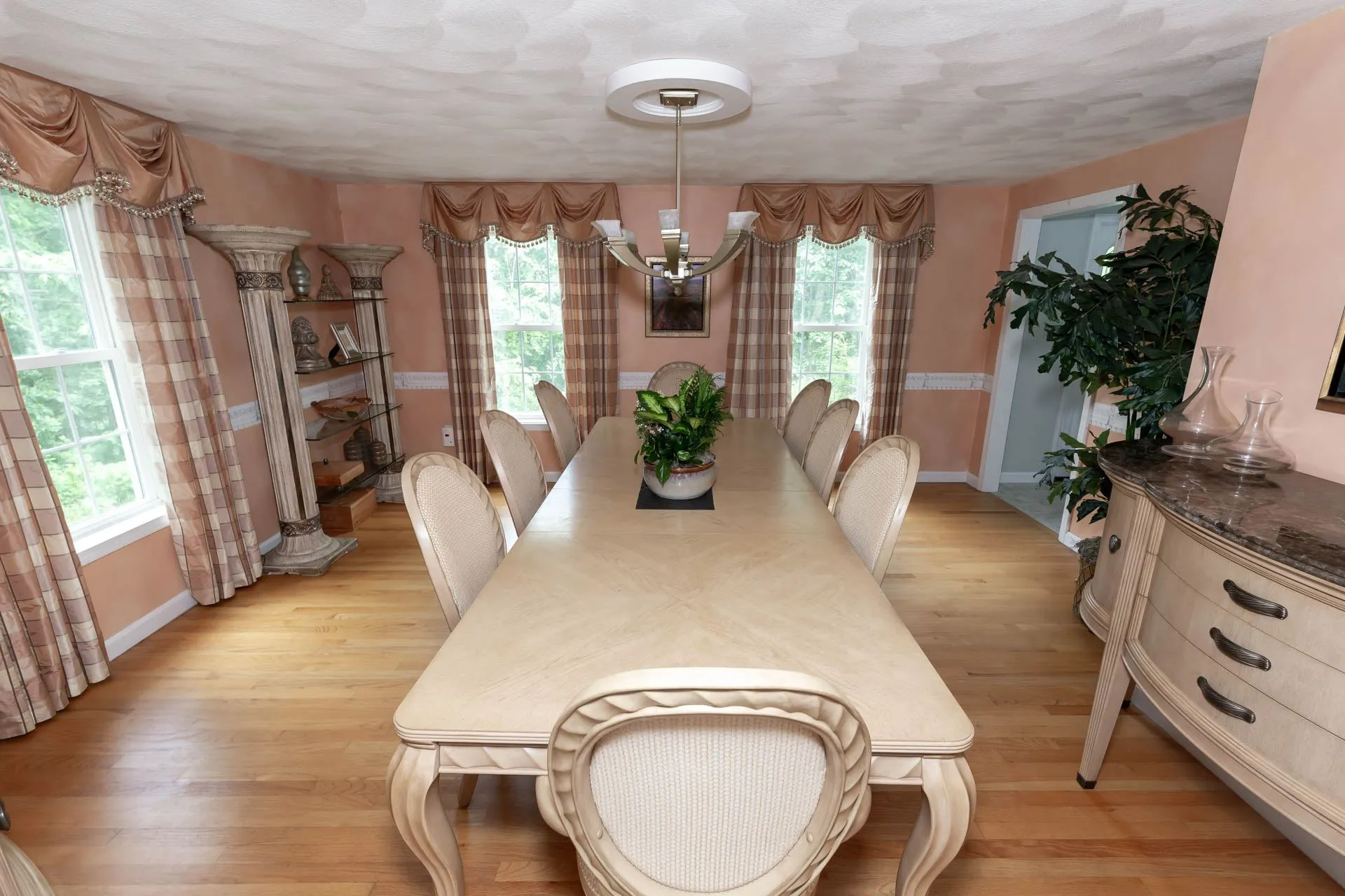 48 Wyndridge Circle Pelham NH 03076