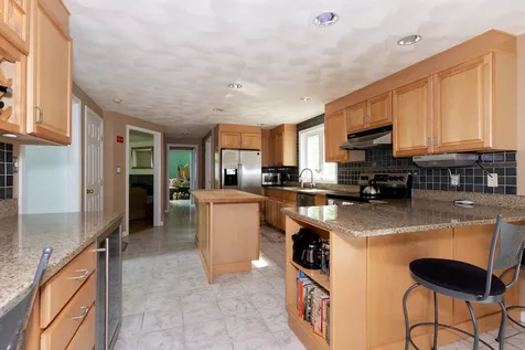 48 Wyndridge Circle Pelham NH 03076
