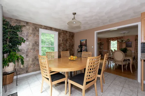 48 Wyndridge Circle Pelham NH 03076