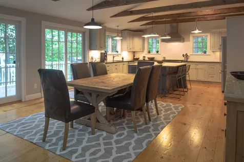 6 Mcgovern Lane Wilmington VT 05363