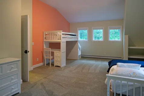 6 Mcgovern Lane Wilmington VT 05363