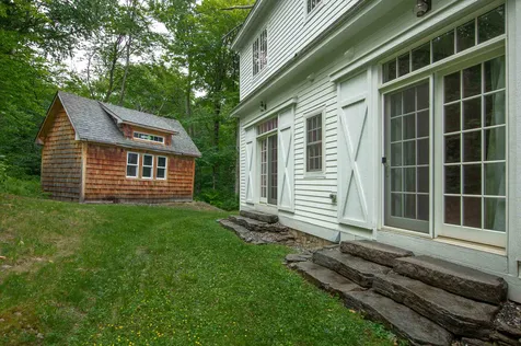 6 Mcgovern Lane Wilmington VT 05363