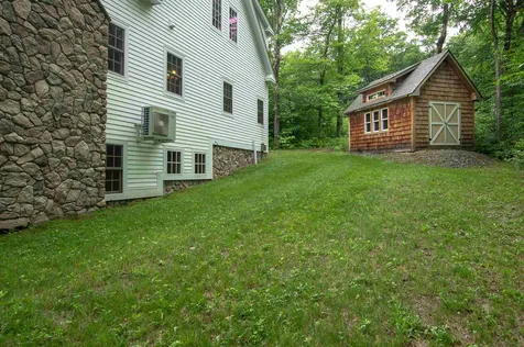 6 Mcgovern Lane Wilmington VT 05363