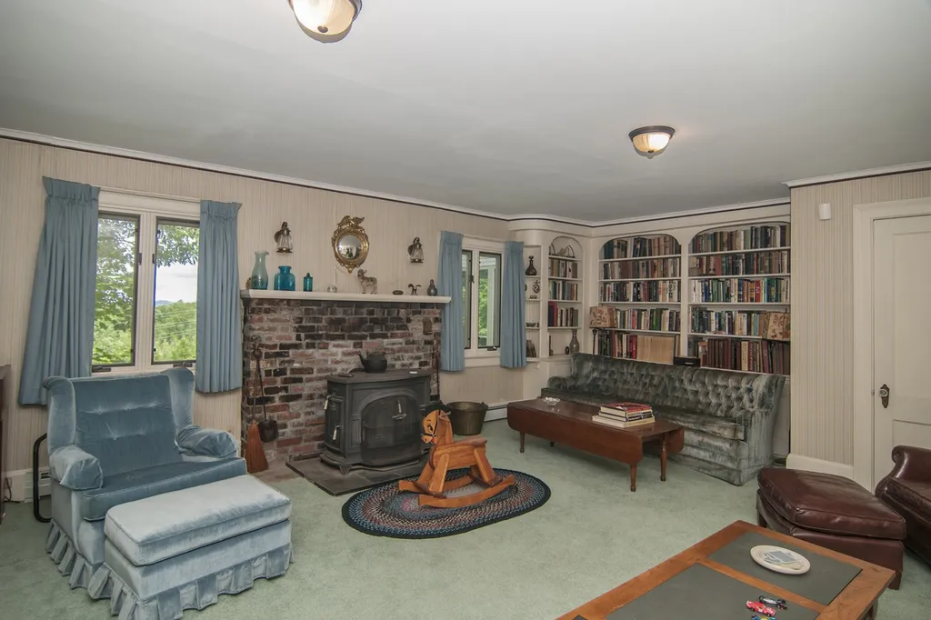 213 Mosher Drive Newport City VT 05855