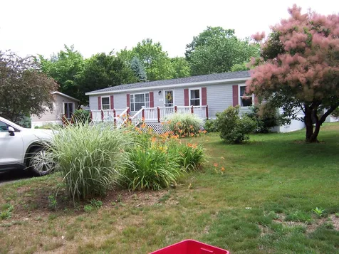 15 Oak Drive North Hampton NH 03862