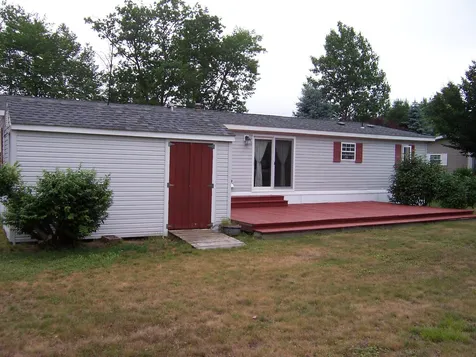 15 Oak Drive North Hampton NH 03862