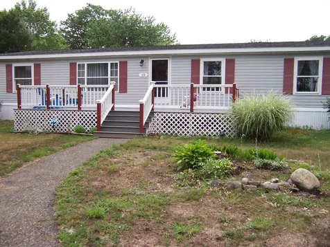 15 Oak Drive North Hampton NH 03862