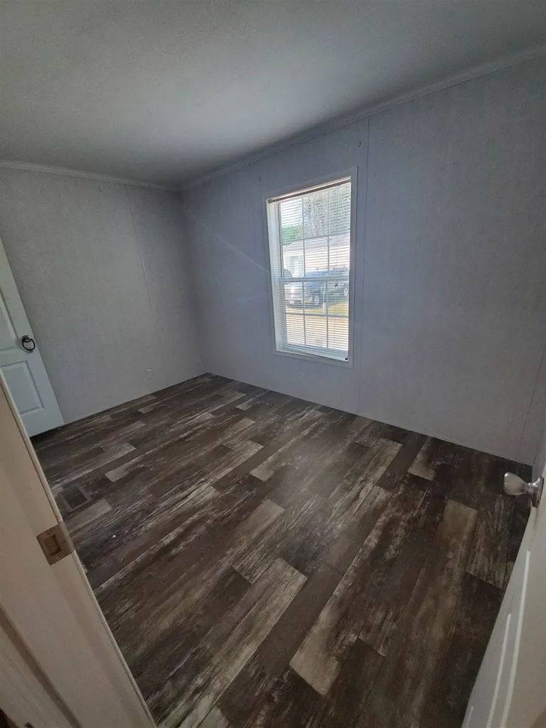 8 A Street Epsom NH 03234