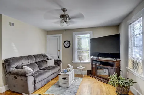 48 Lafayette Street Manchester NH 03102