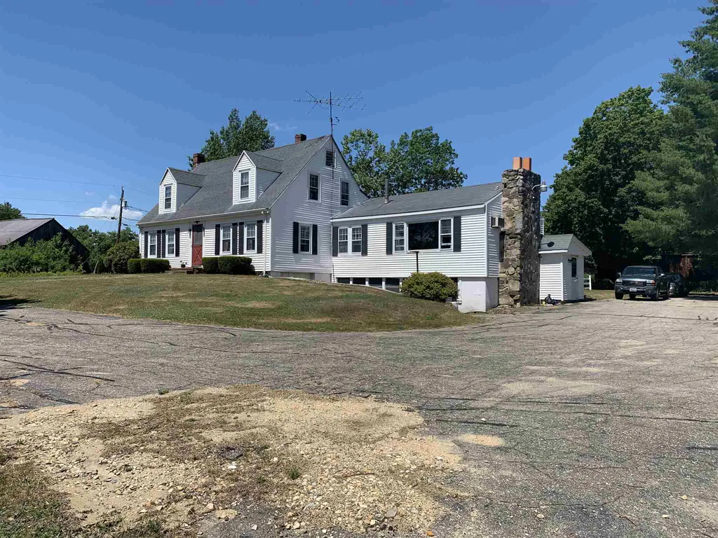 22 Beauty Hill Road Barrington NH 03825